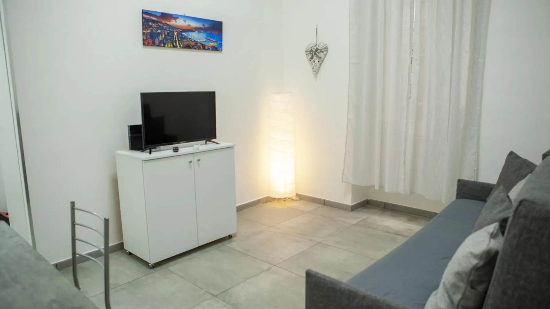 Na' Stanza In Piazza Apartment Naples