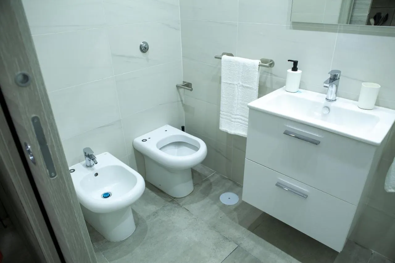 Na' Stanza In Piazza Apartment Naples Italy